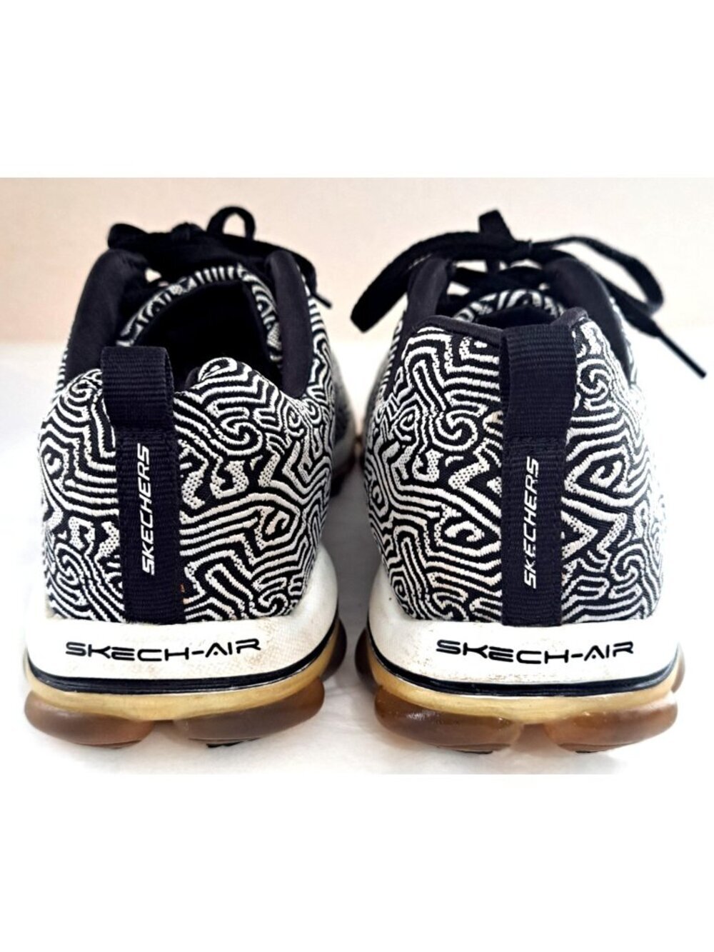 Skechers Skech-Air Women's 9 Black White 12214 Low Top Sneakers - Picture 5 of 10